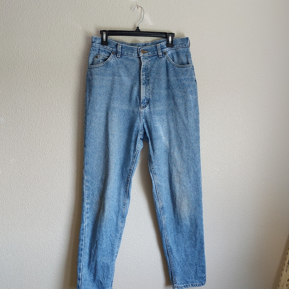 L.L. Bean  32x30 Size 14 Medium Wash Tapered Leg Jeans Made In USA High Rise